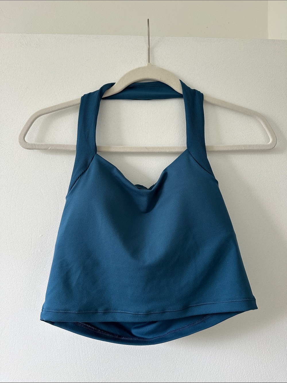 NWT Under Armour Meridian Halter Tank